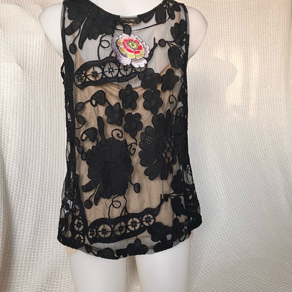 Desigual floral tank with tan tank under! - Picture 6 of 7